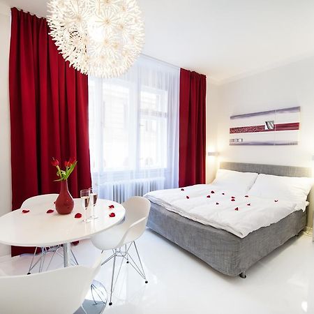 Honeymoon Ruterra Studio Apartment Prague Room photo