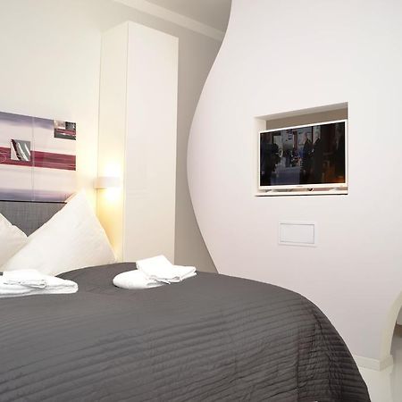 Honeymoon Ruterra Studio Apartment Prague Room photo